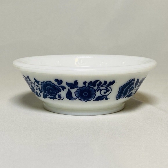 Vintage Avon Delft Blue Pitcher and Bowl EMPTY Milk Glass Floral Design - Picture 3 of 16